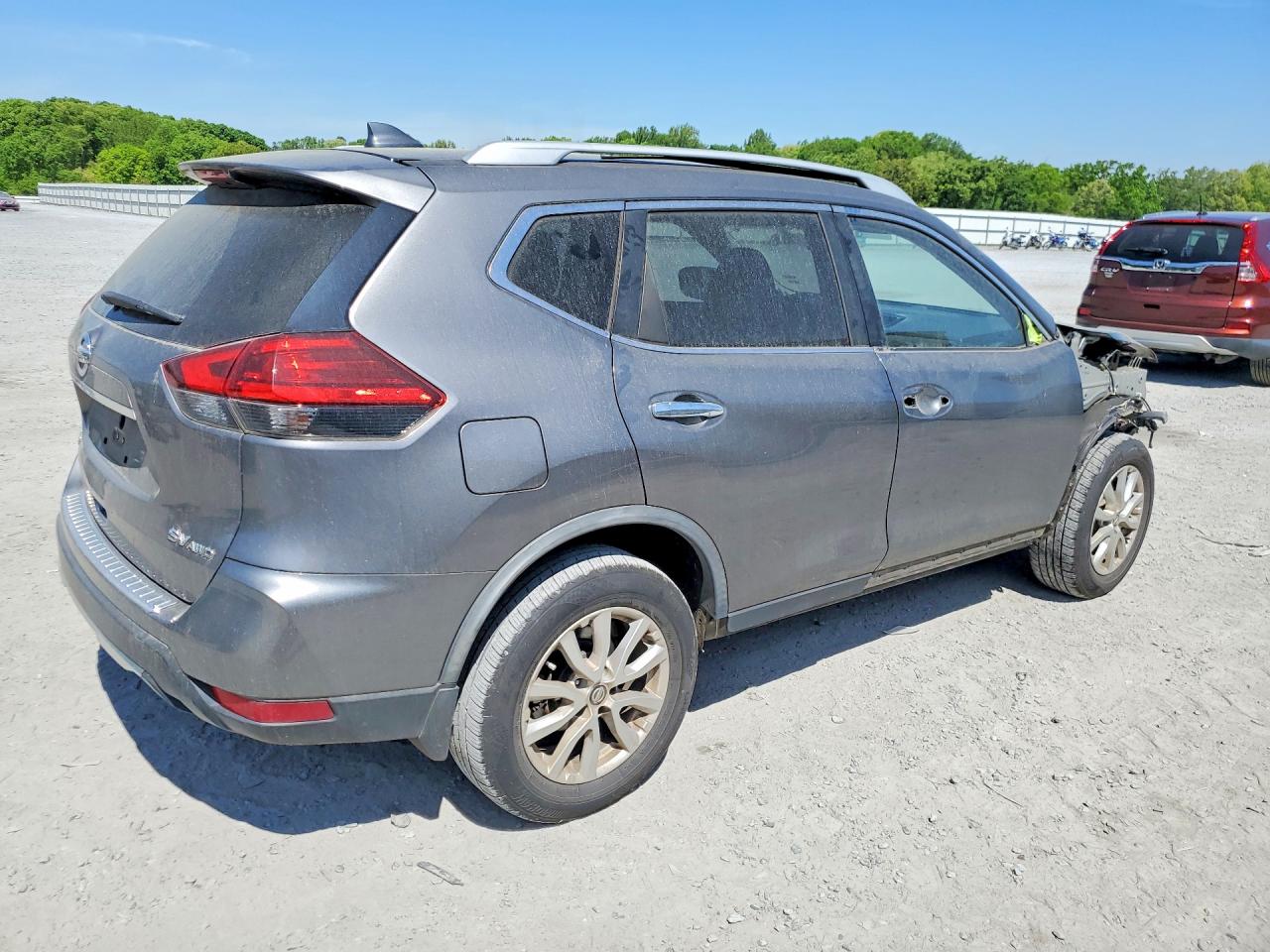 Nissan Rogue Sv