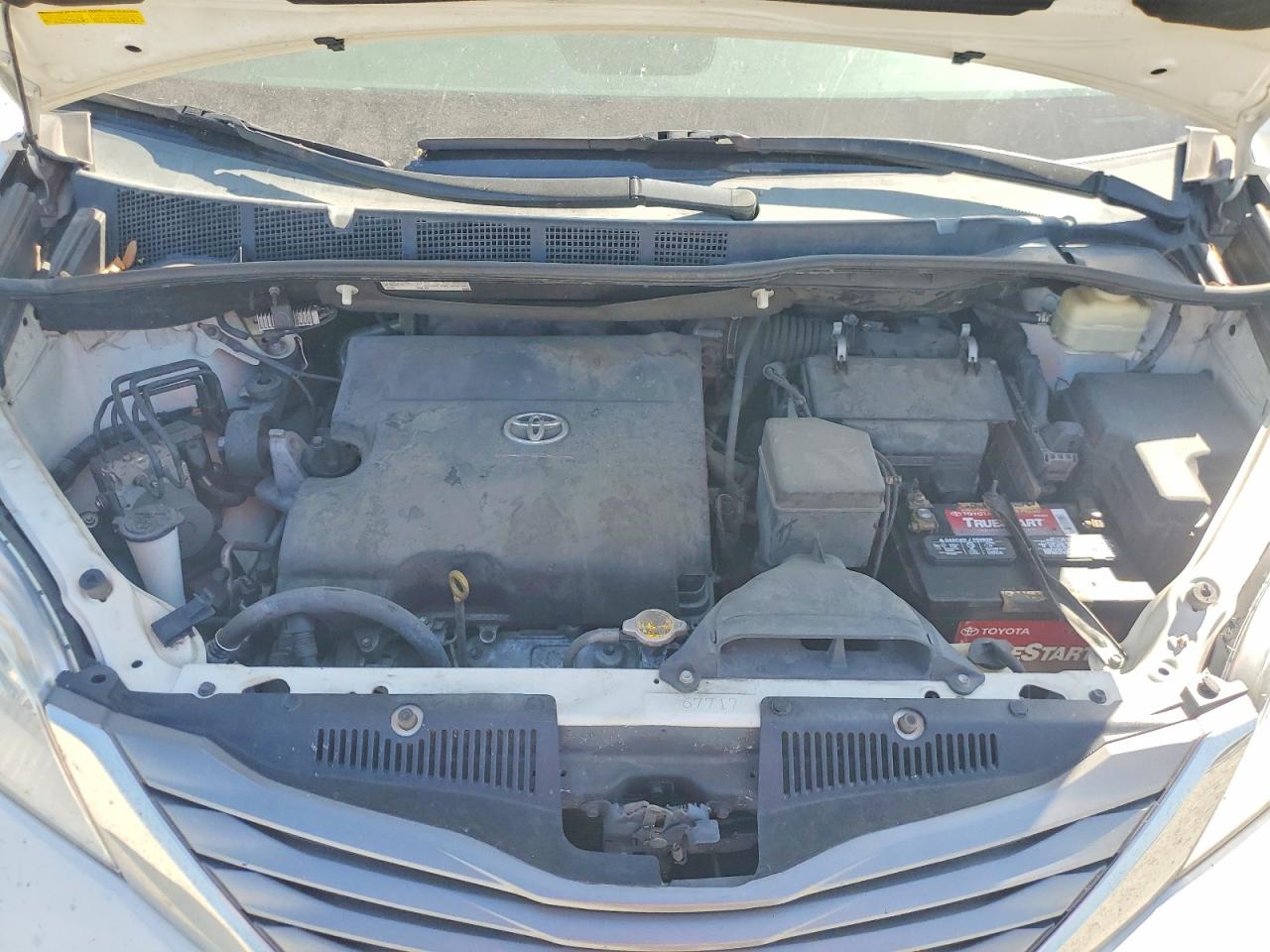 Toyota Sienna Xle 8-passenger
