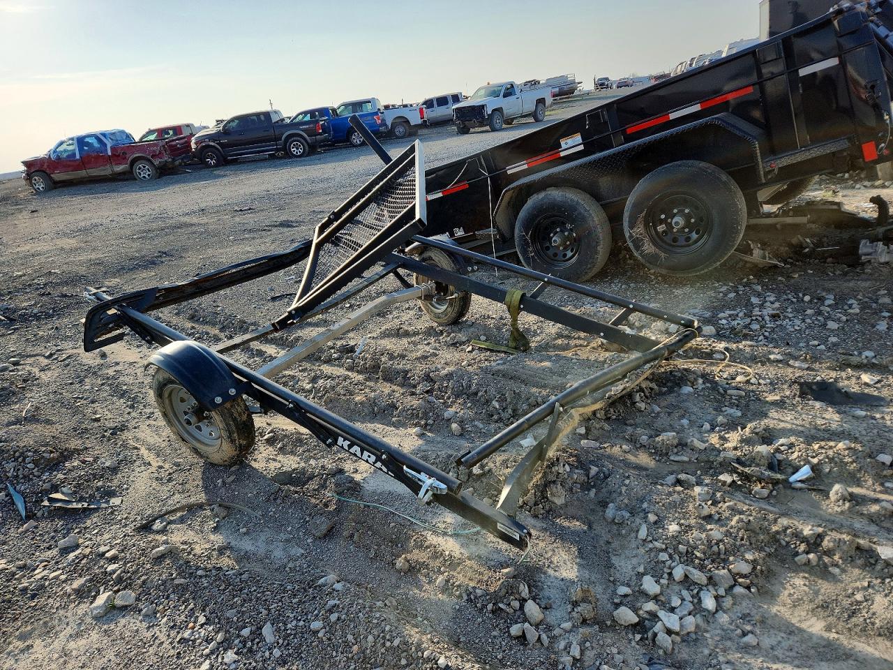 Salvage Karavan Other Image