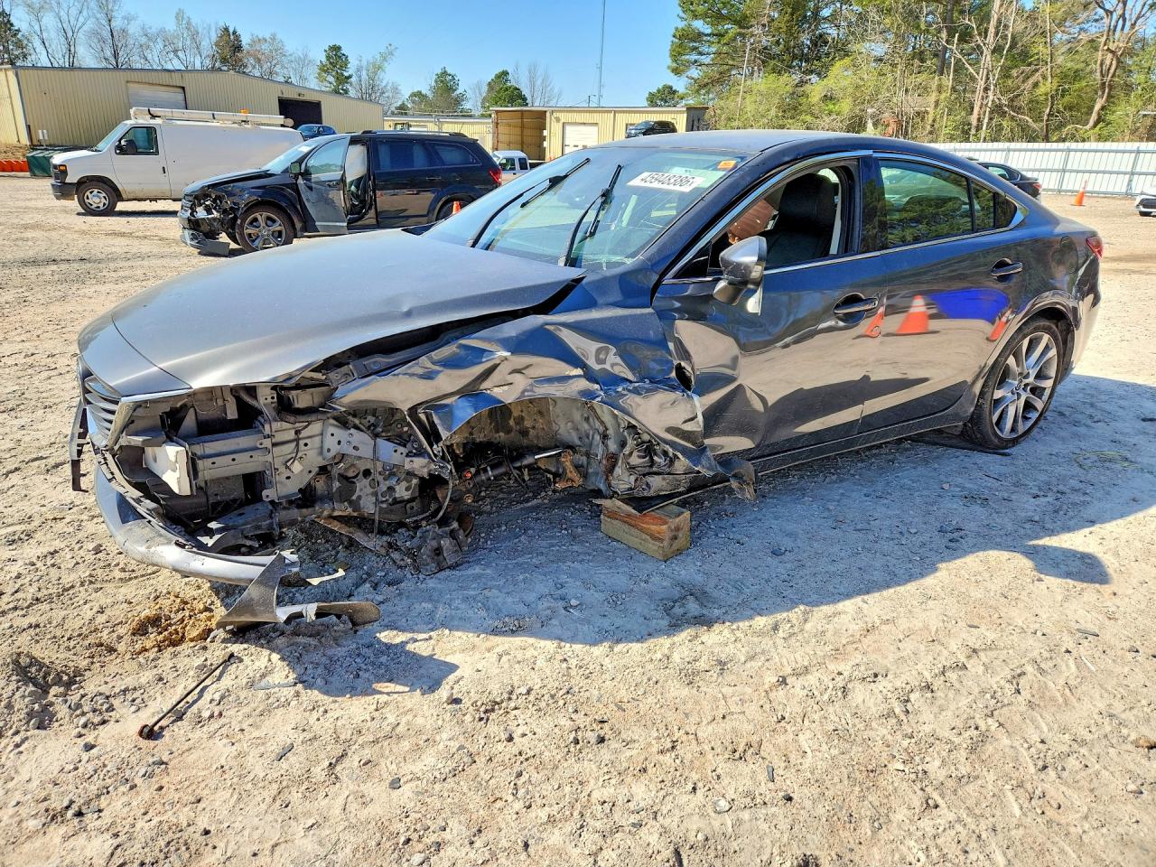 Salvage Mazda 6 Image