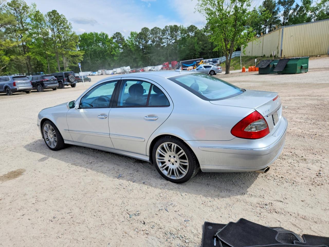 Mercedes-Benz E-Class 350