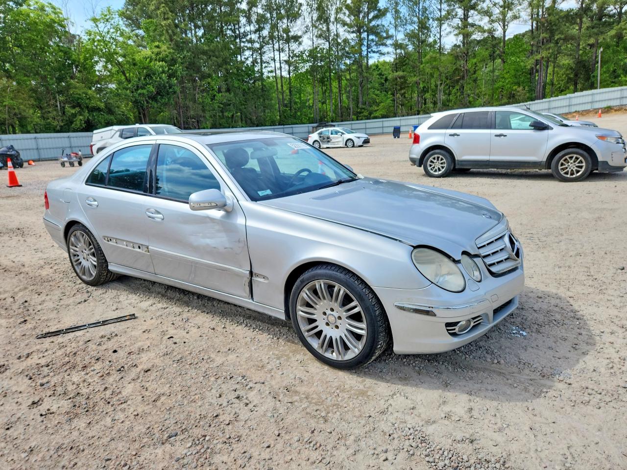 Mercedes-Benz E-Class 350
