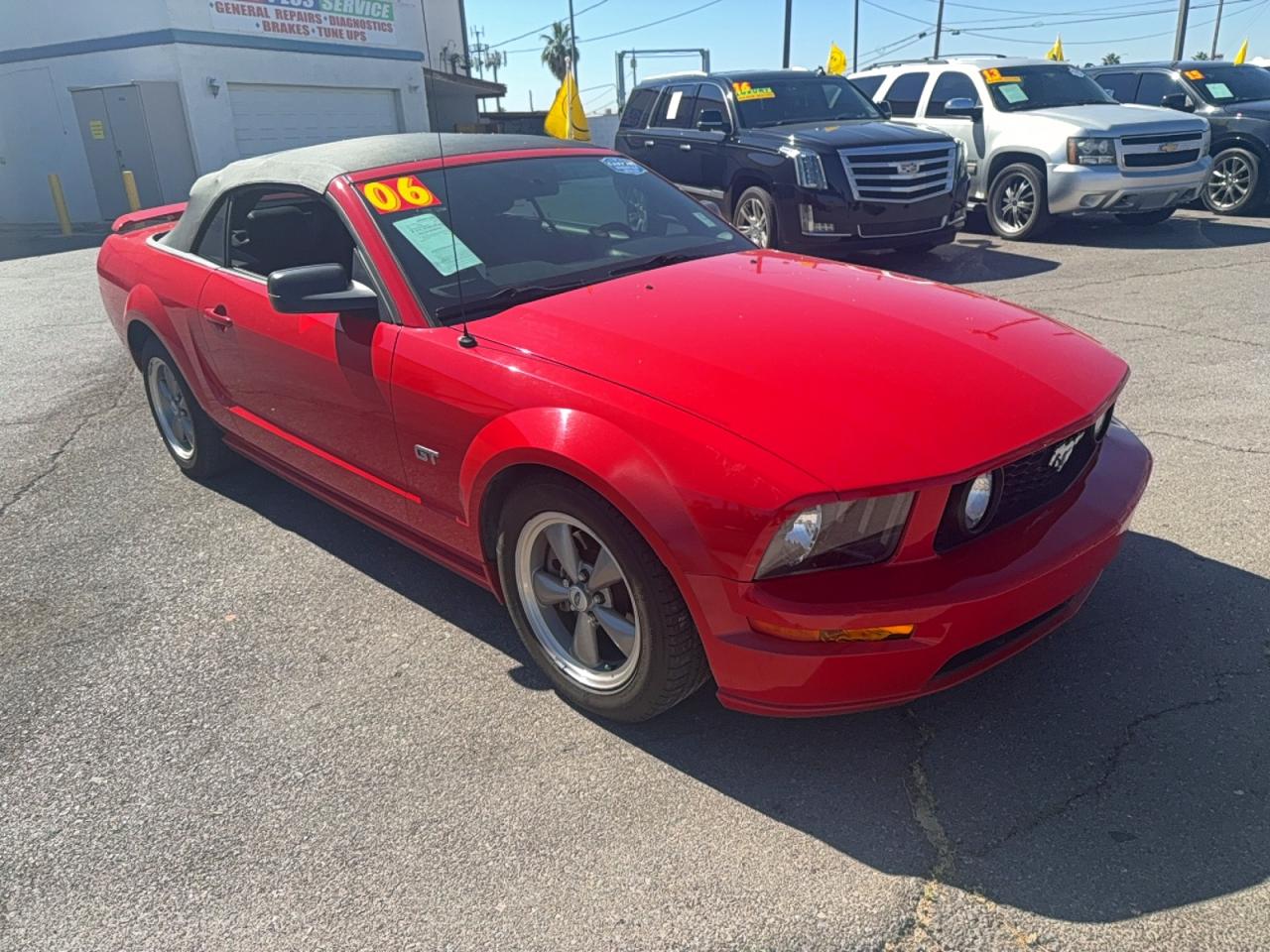 Salvage Ford Mustang Image
