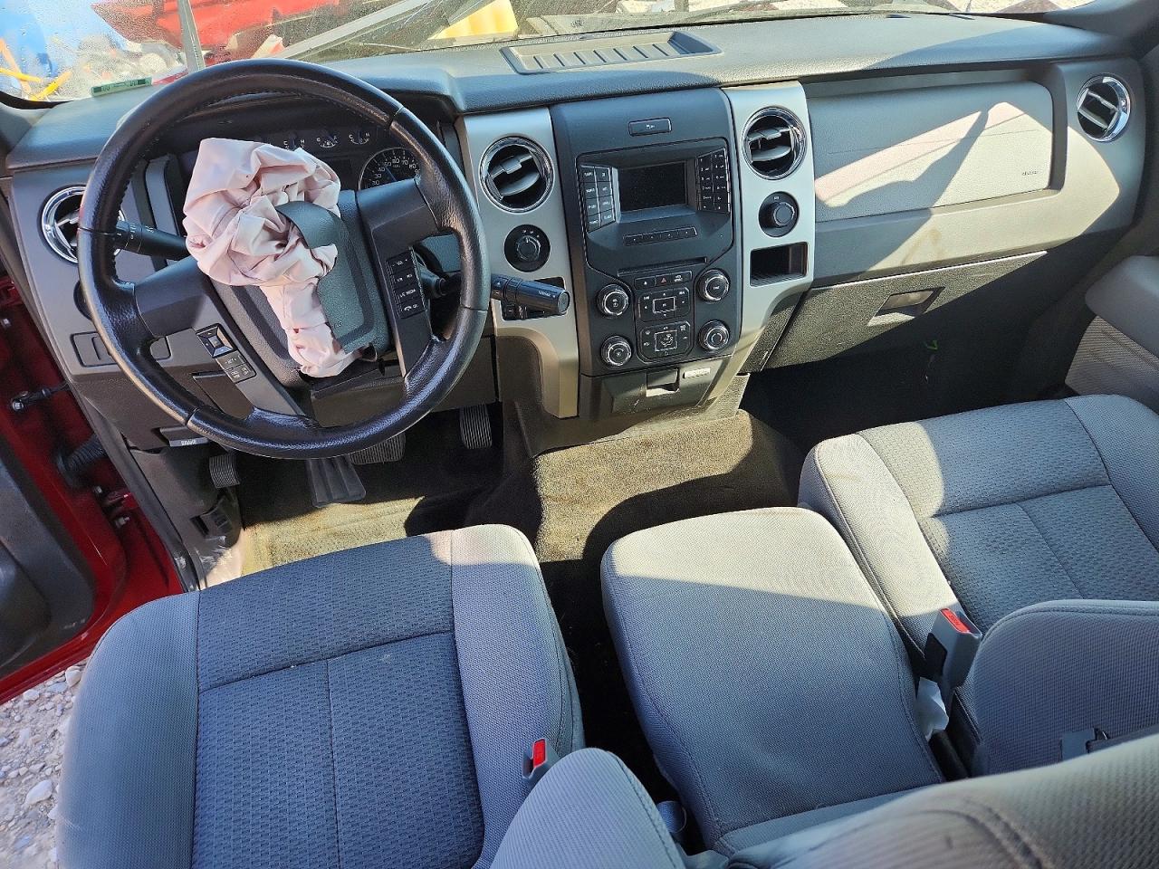 Ford F-150 Super Cab