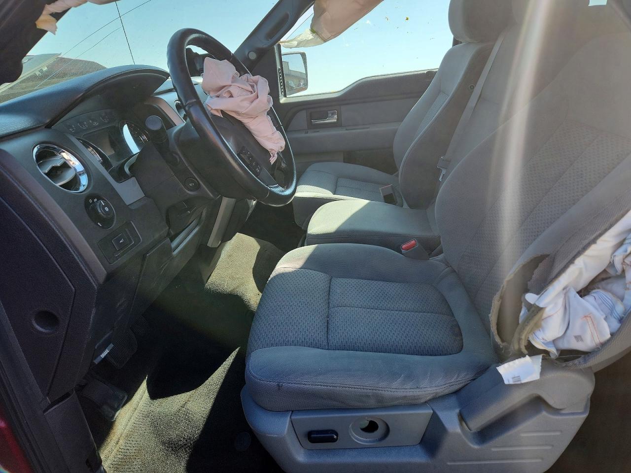 Ford F-150 Super Cab