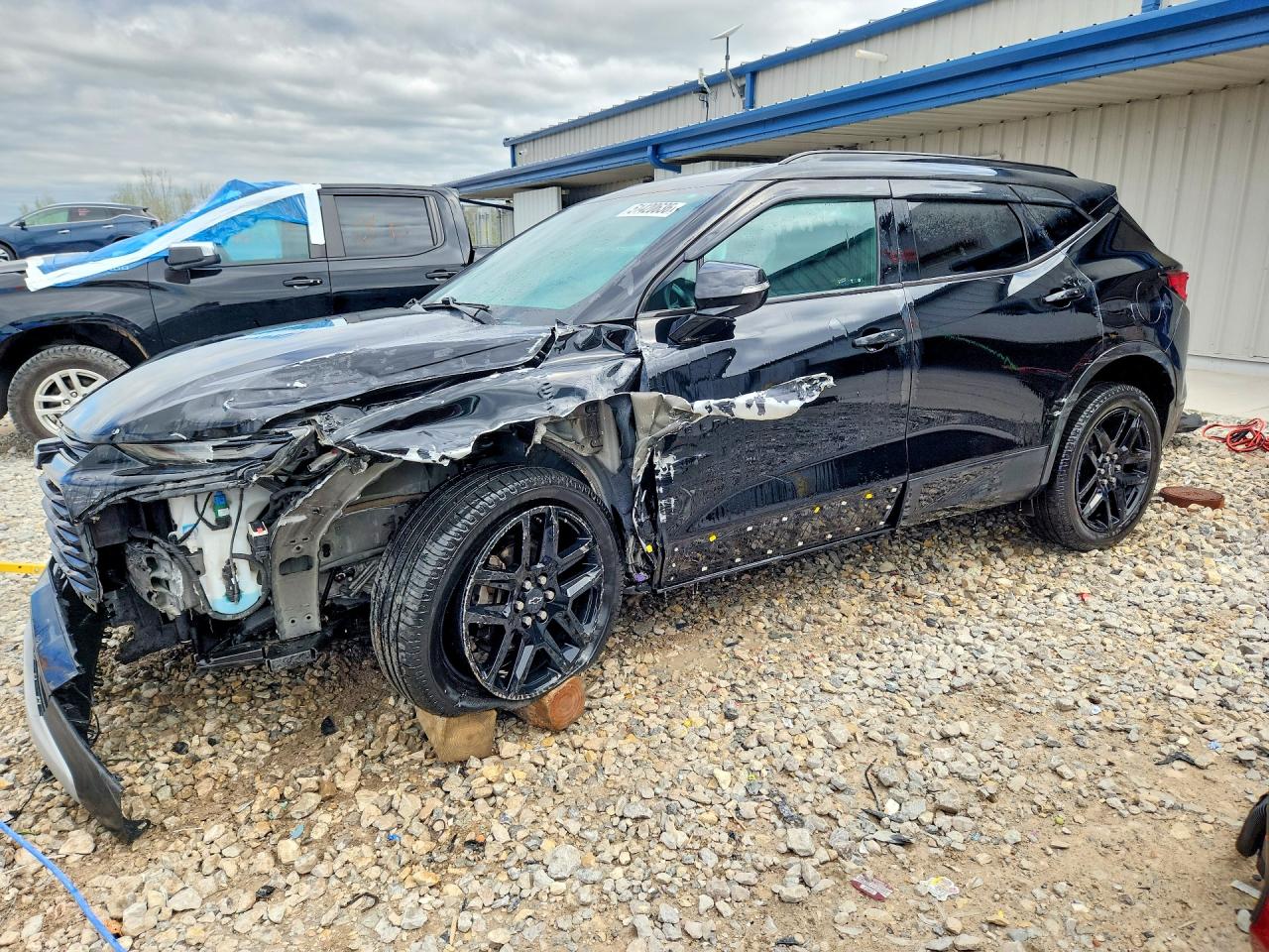 Salvage Chevrolet Blazer Image
