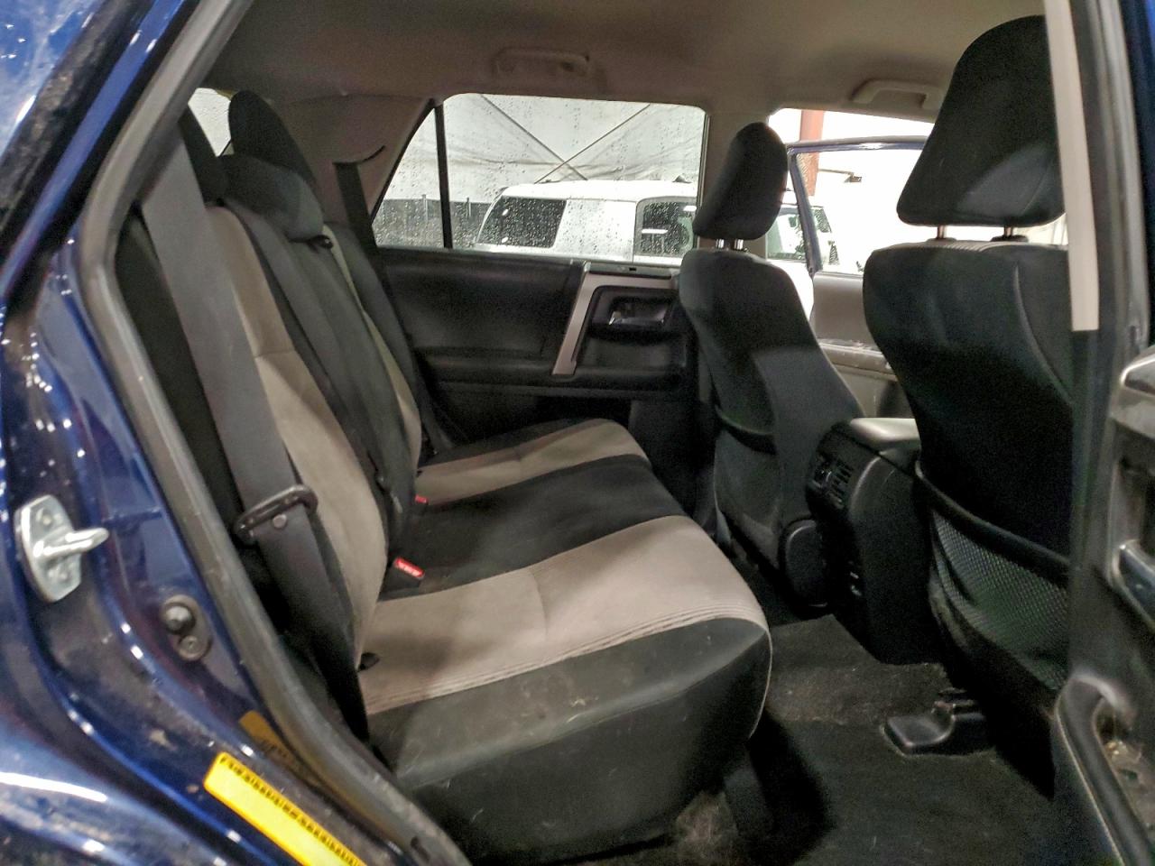 Toyota 4Runner Sr5