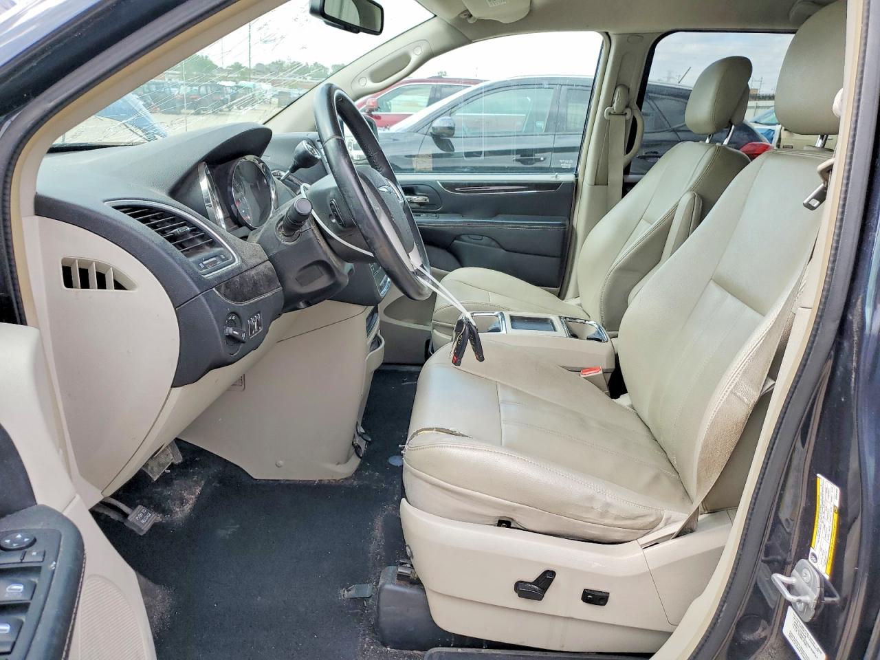 Chrysler Minivan Touring