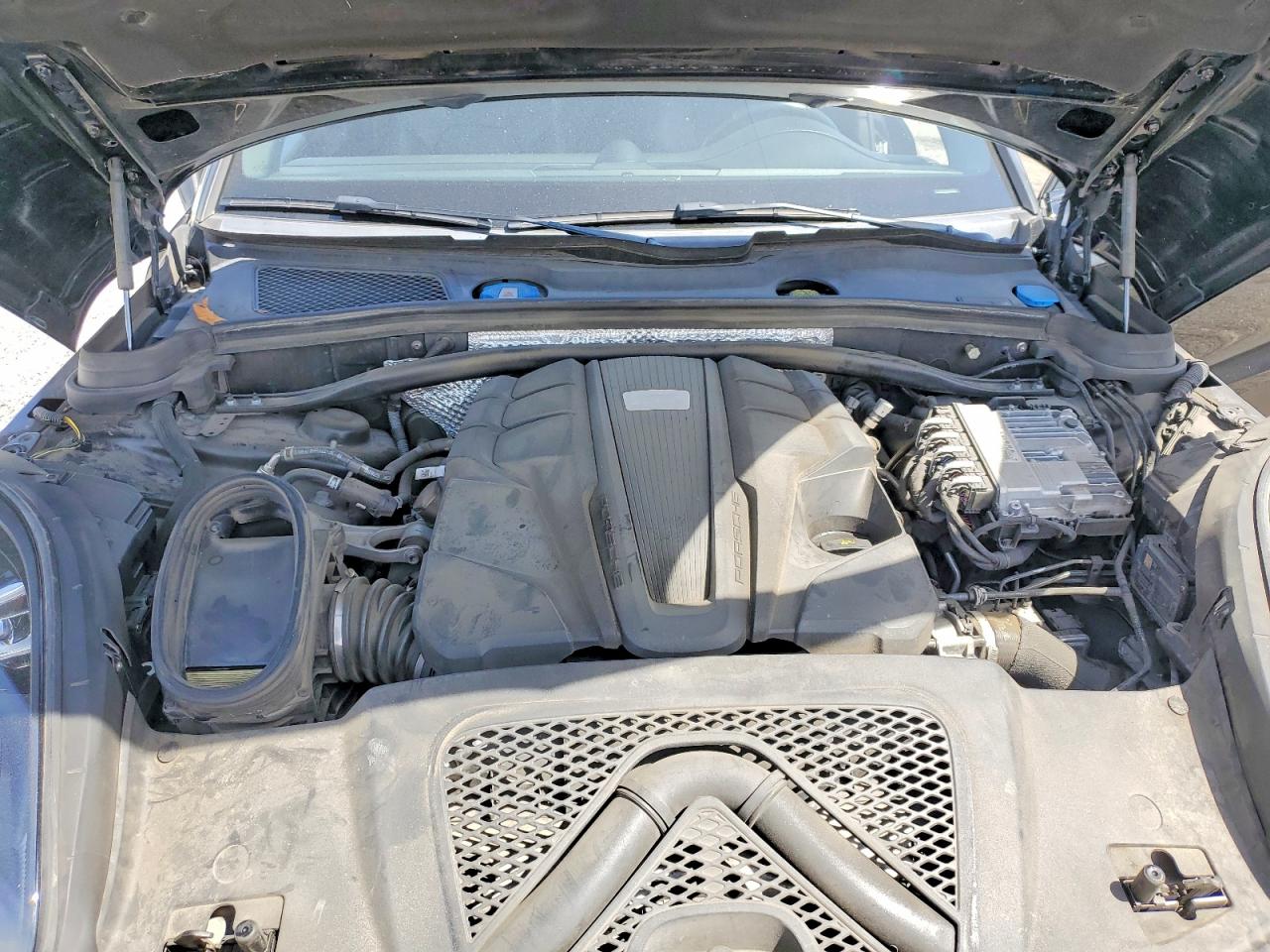 Porsche Macan S
