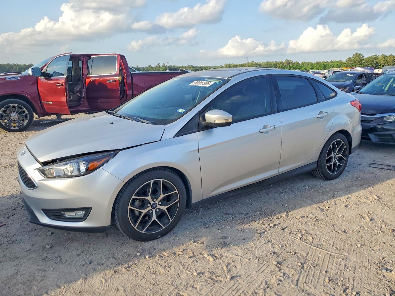Salvage Ford Focus Image