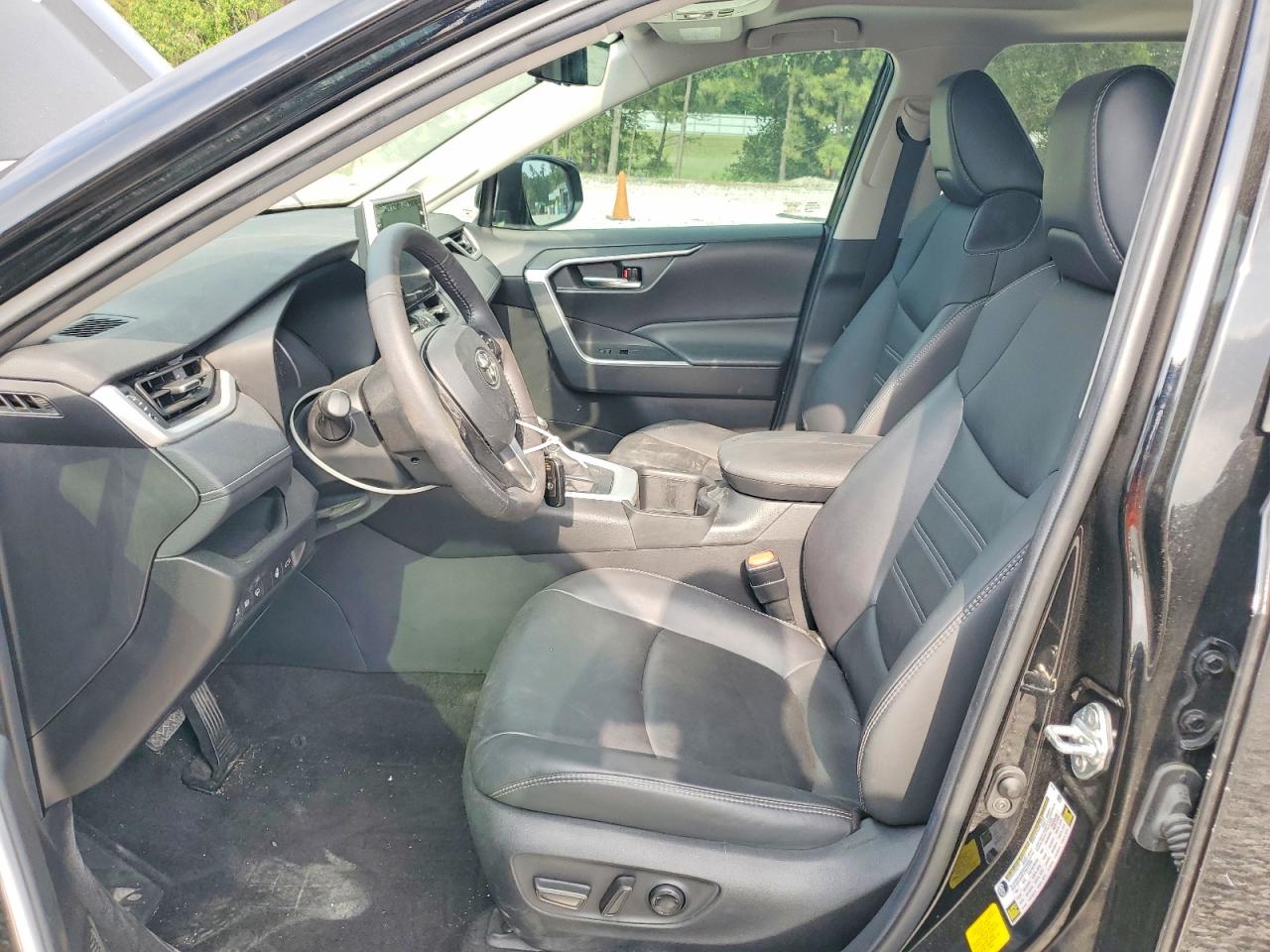 Toyota RAV4 Xle Premium