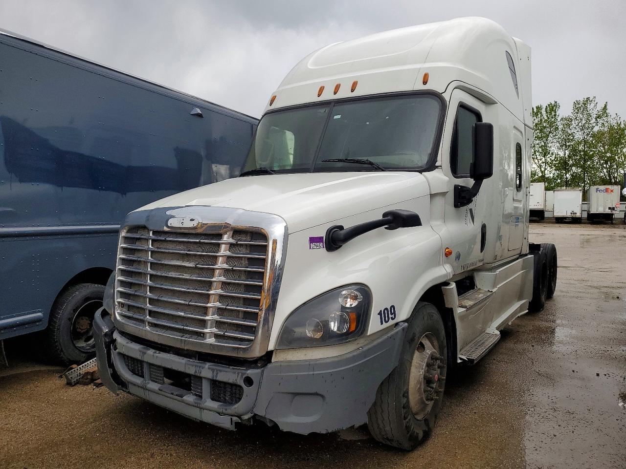 Freigliner Cascadia 125