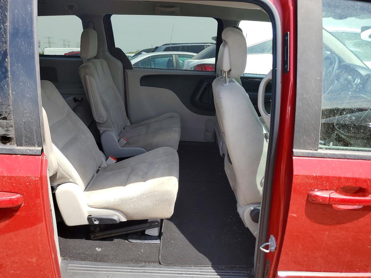 Dodge Caravan Sxt