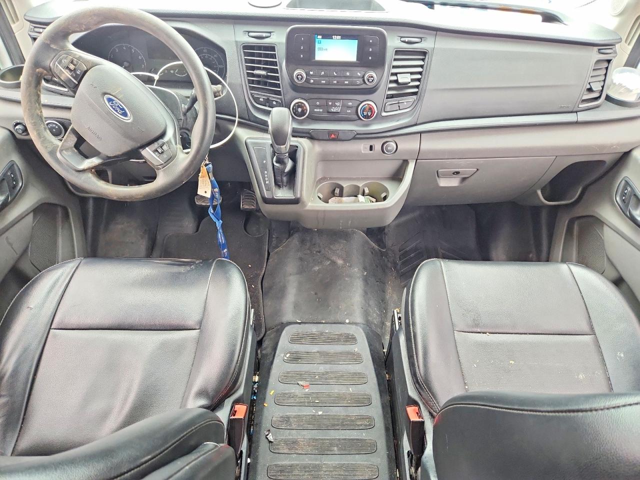Ford Transit T-250