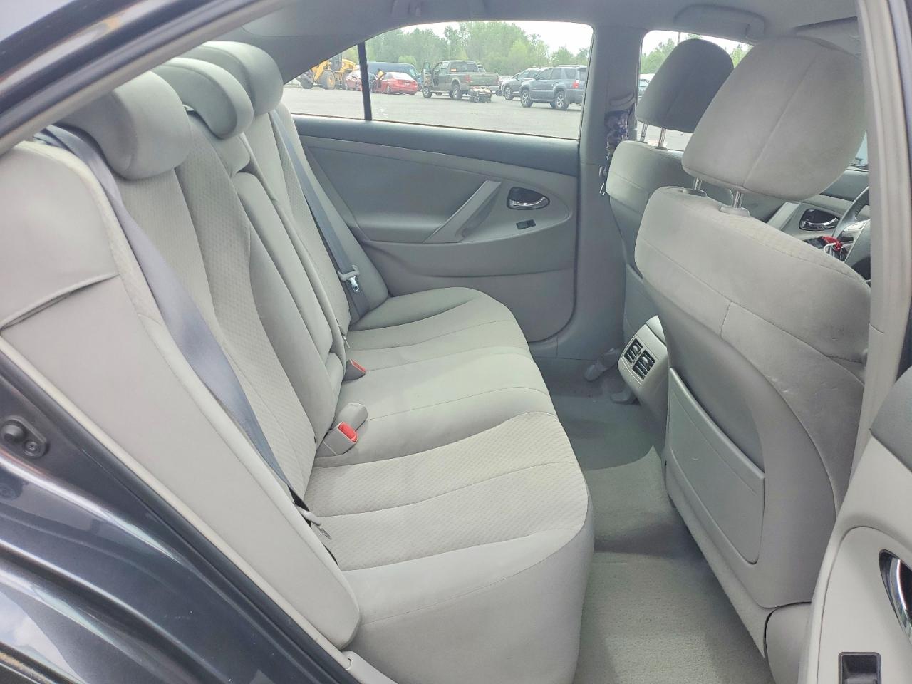 Toyota Camry Hybrid