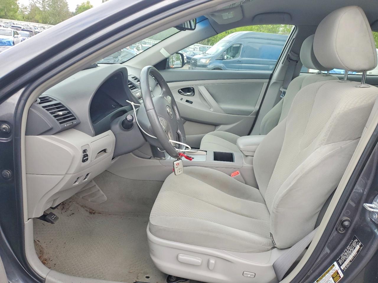 Toyota Camry Hybrid