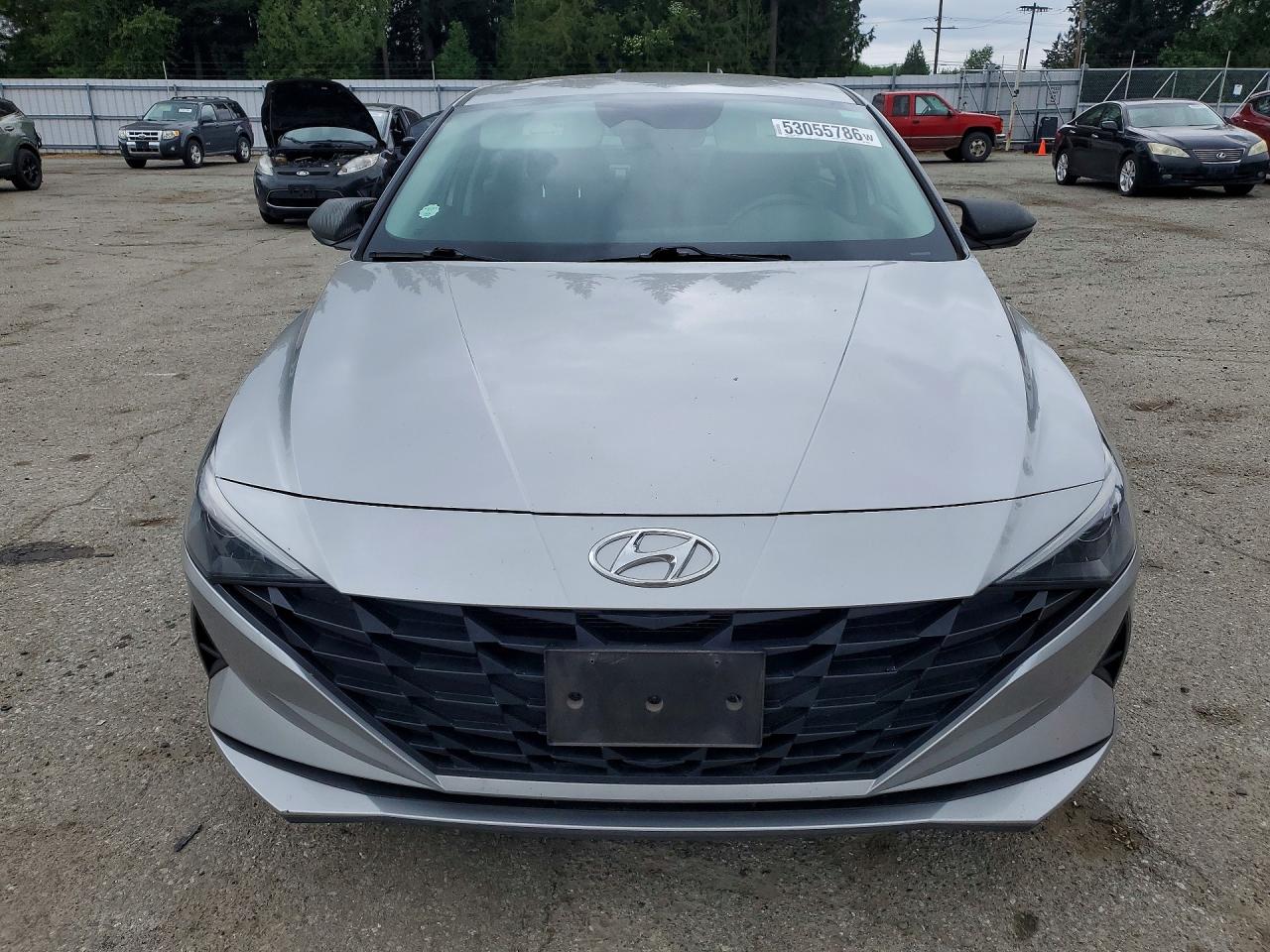 Hyundai ELANTRA Sel