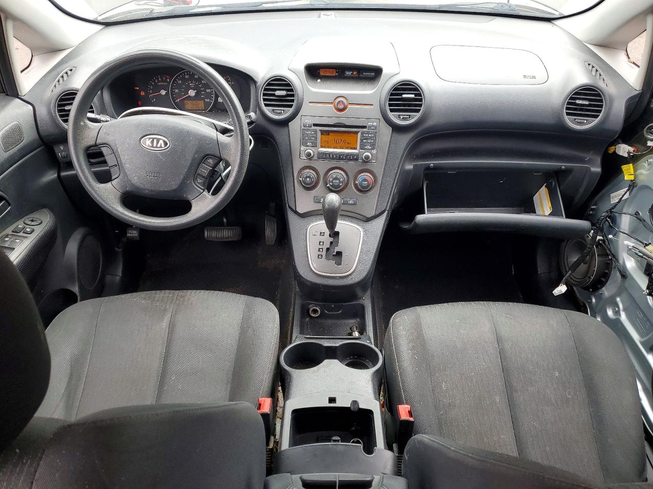 Kia Rondo Base