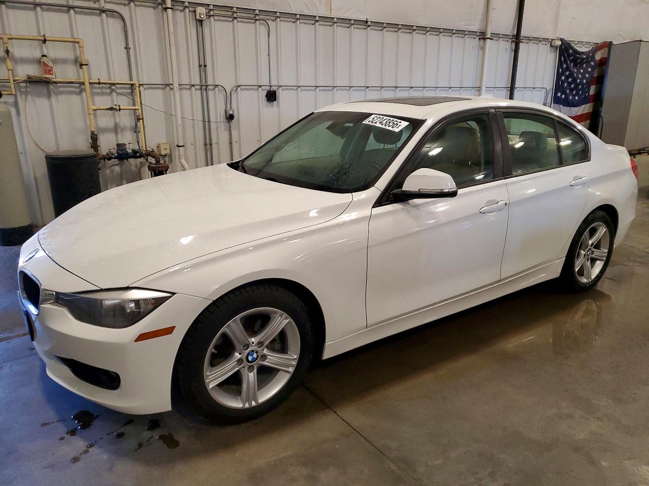 Salvage BMW 3 Series Image