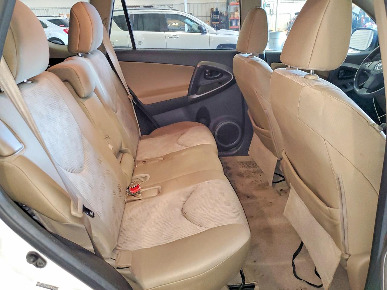 Toyota RAV4 Base