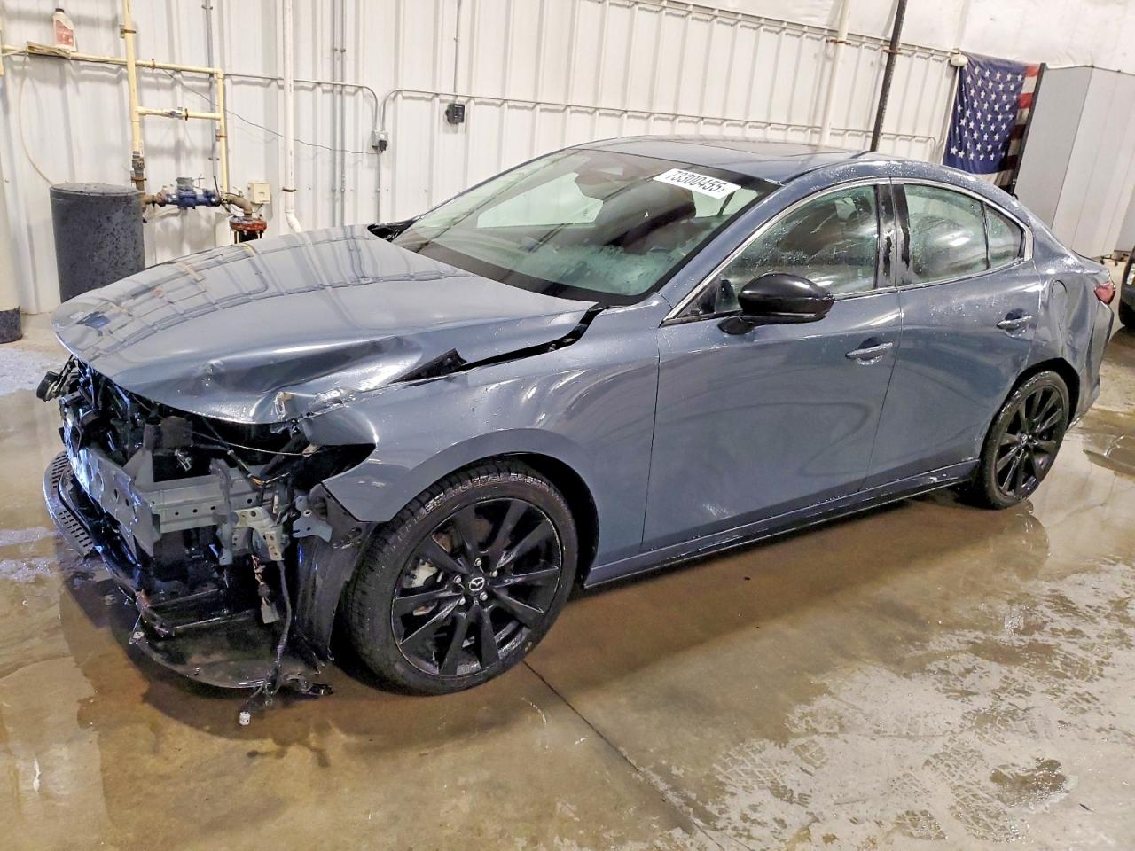 Salvage Mazda 3 Image