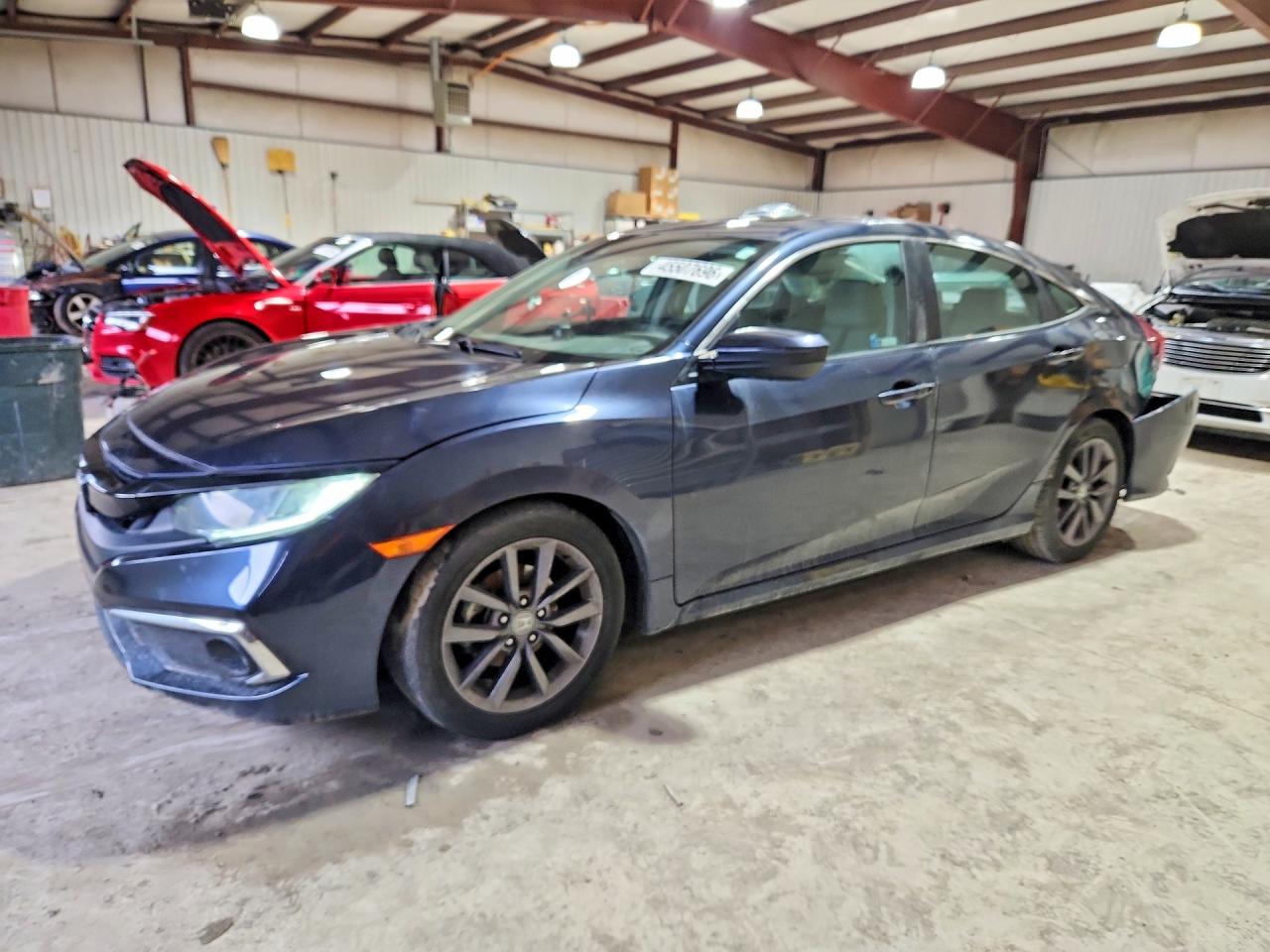 Salvage Honda Civic Image