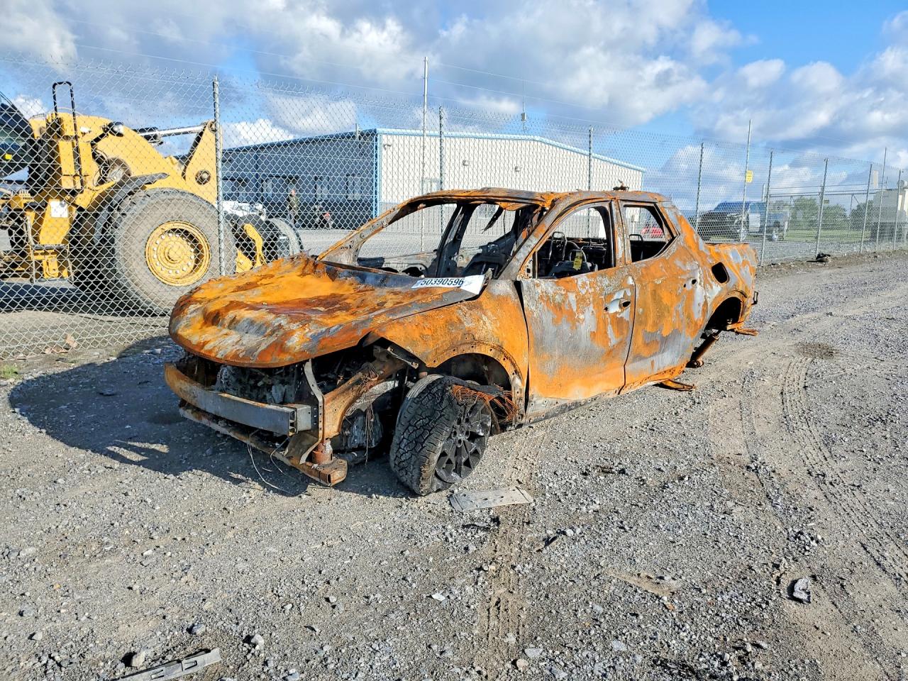 Salvage Hyundai SANTA CRUZ Image