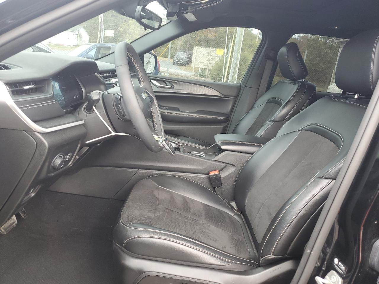Jeep Grand Cherokee Laredo