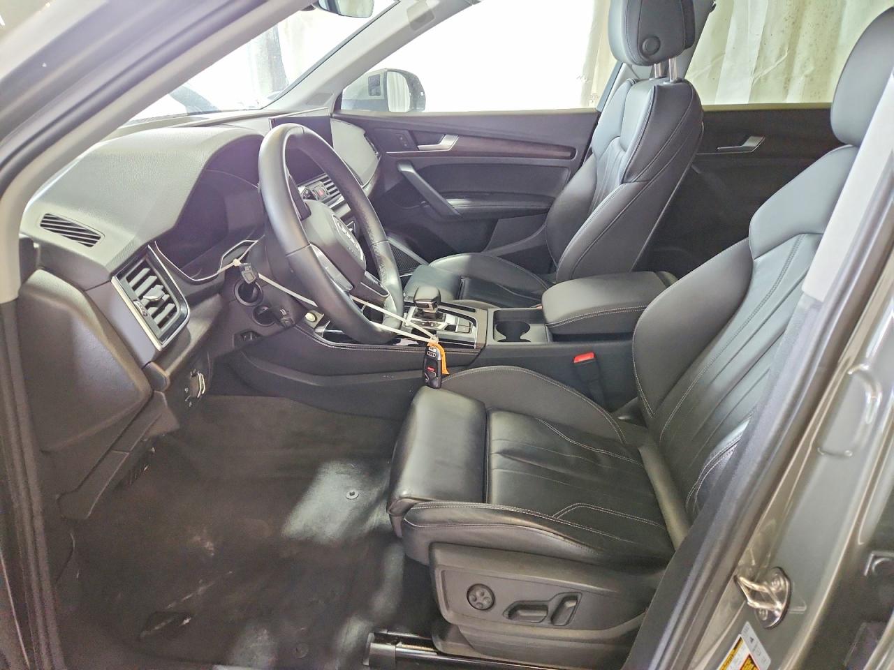 Audi Q5 Premium Plus 45