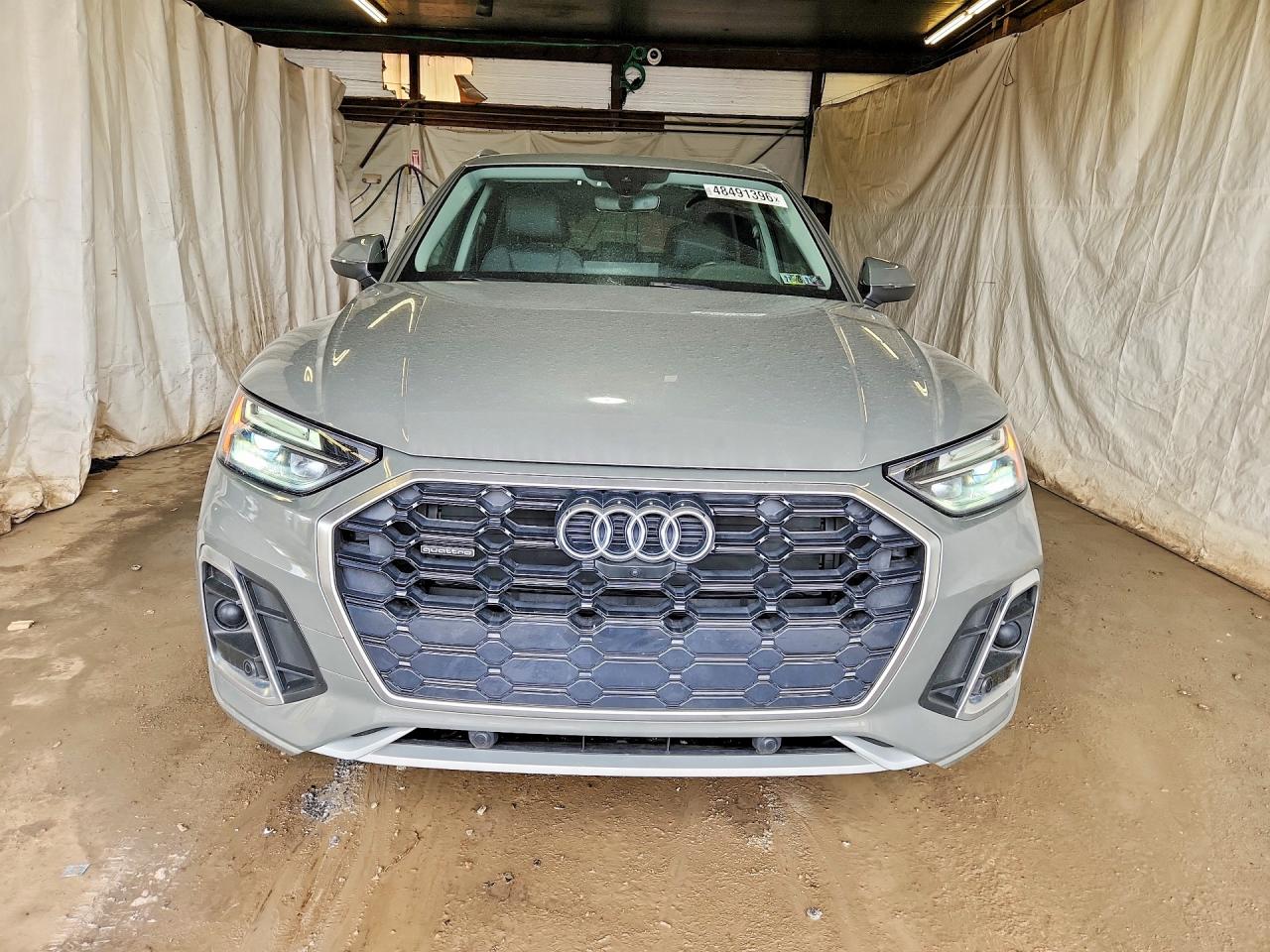 Audi Q5 Premium Plus 45