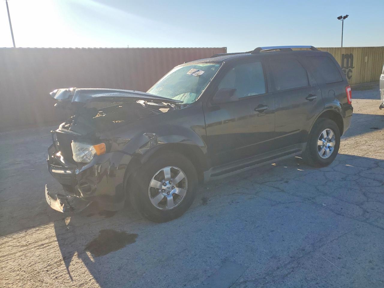 Salvage Ford Escape Image