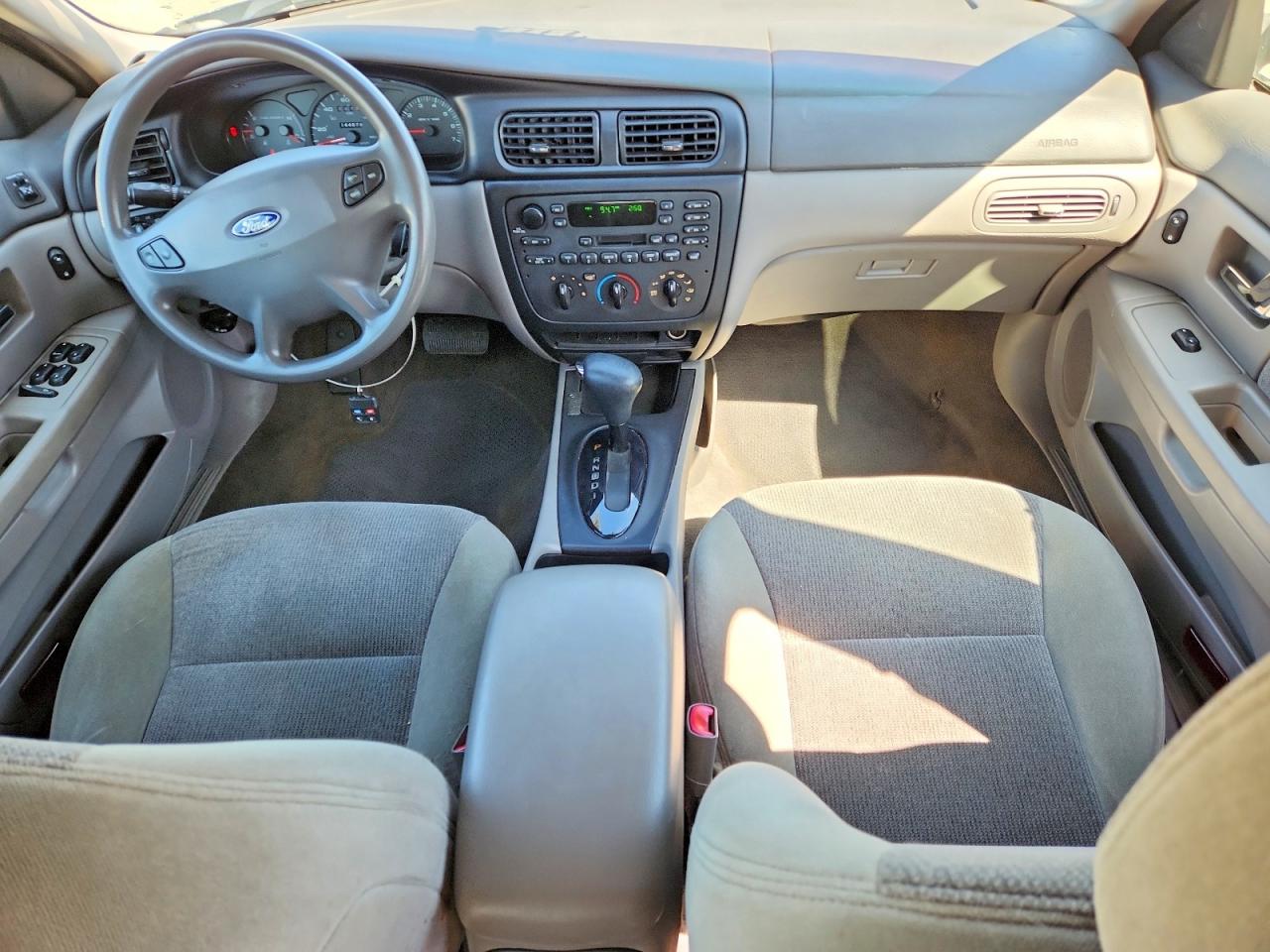 Ford Taurus Ses