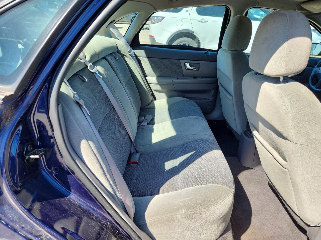 Ford Taurus Ses