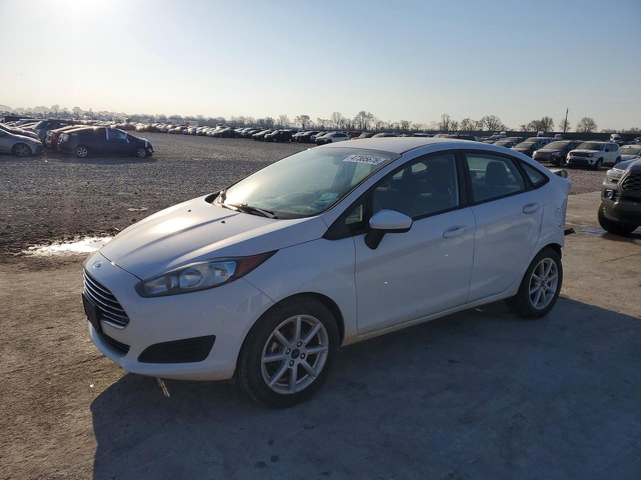 Salvage Ford Fiesta Image