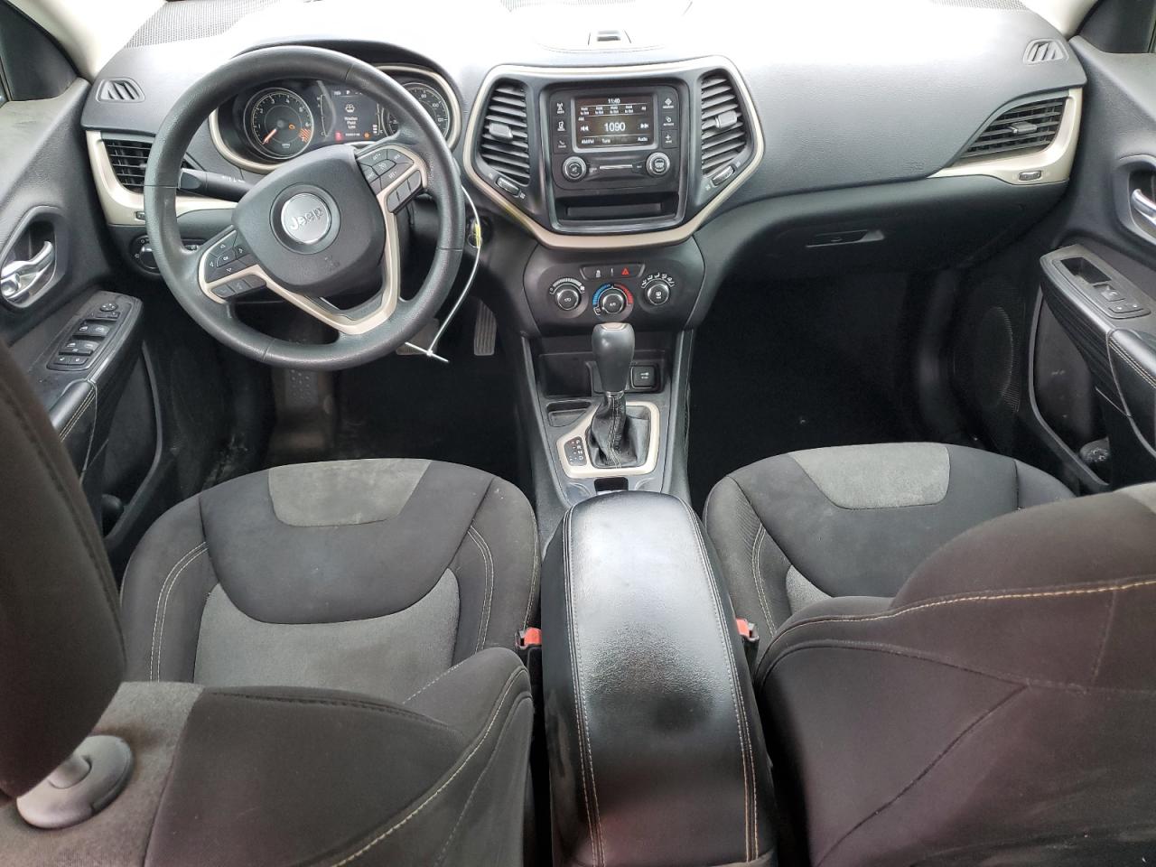 Jeep Grand Cherokee Sport