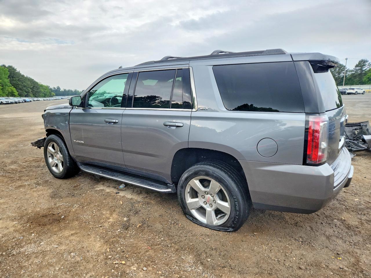 GMC Yukon Slt