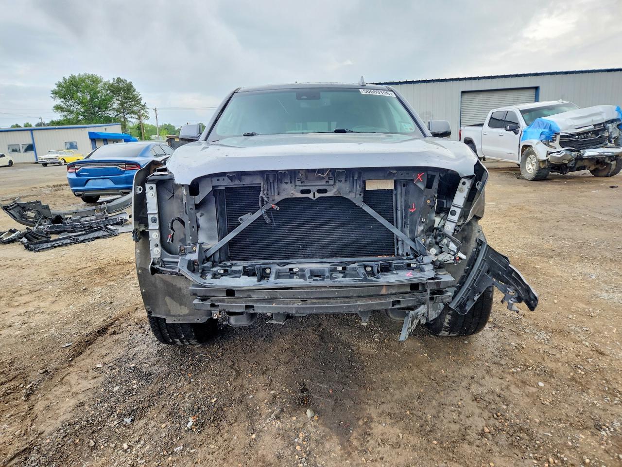 GMC Yukon Slt