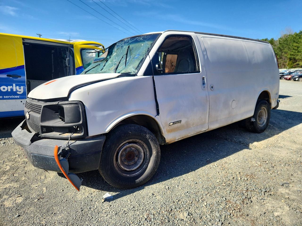 Salvage Chevrolet Express Image