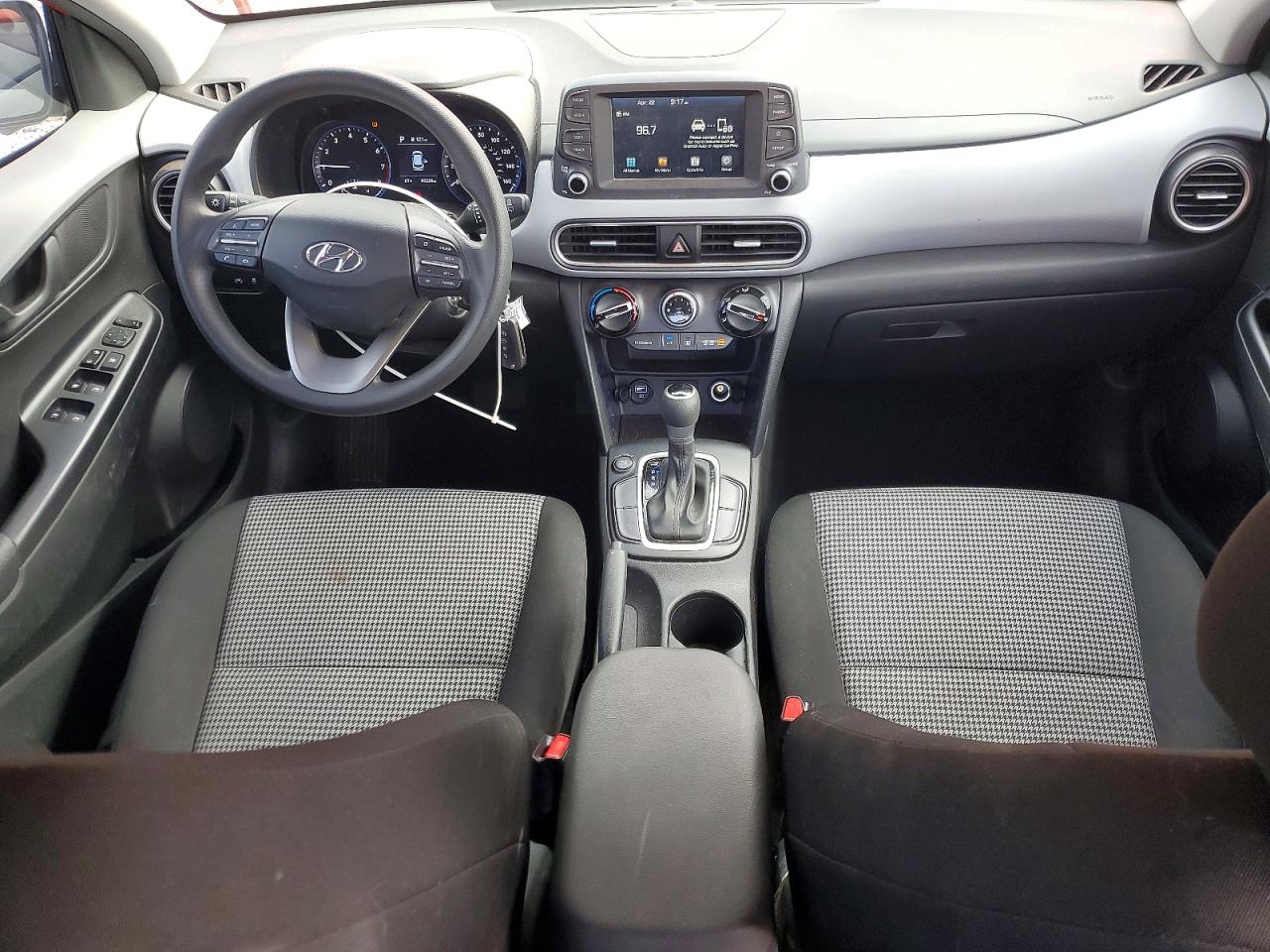 Hyundai KONA Se