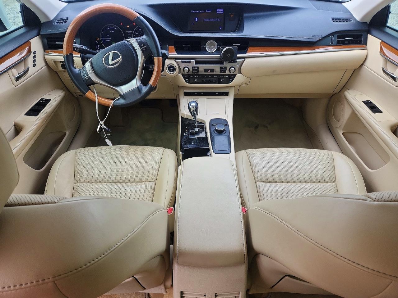 Lexus Es 300h