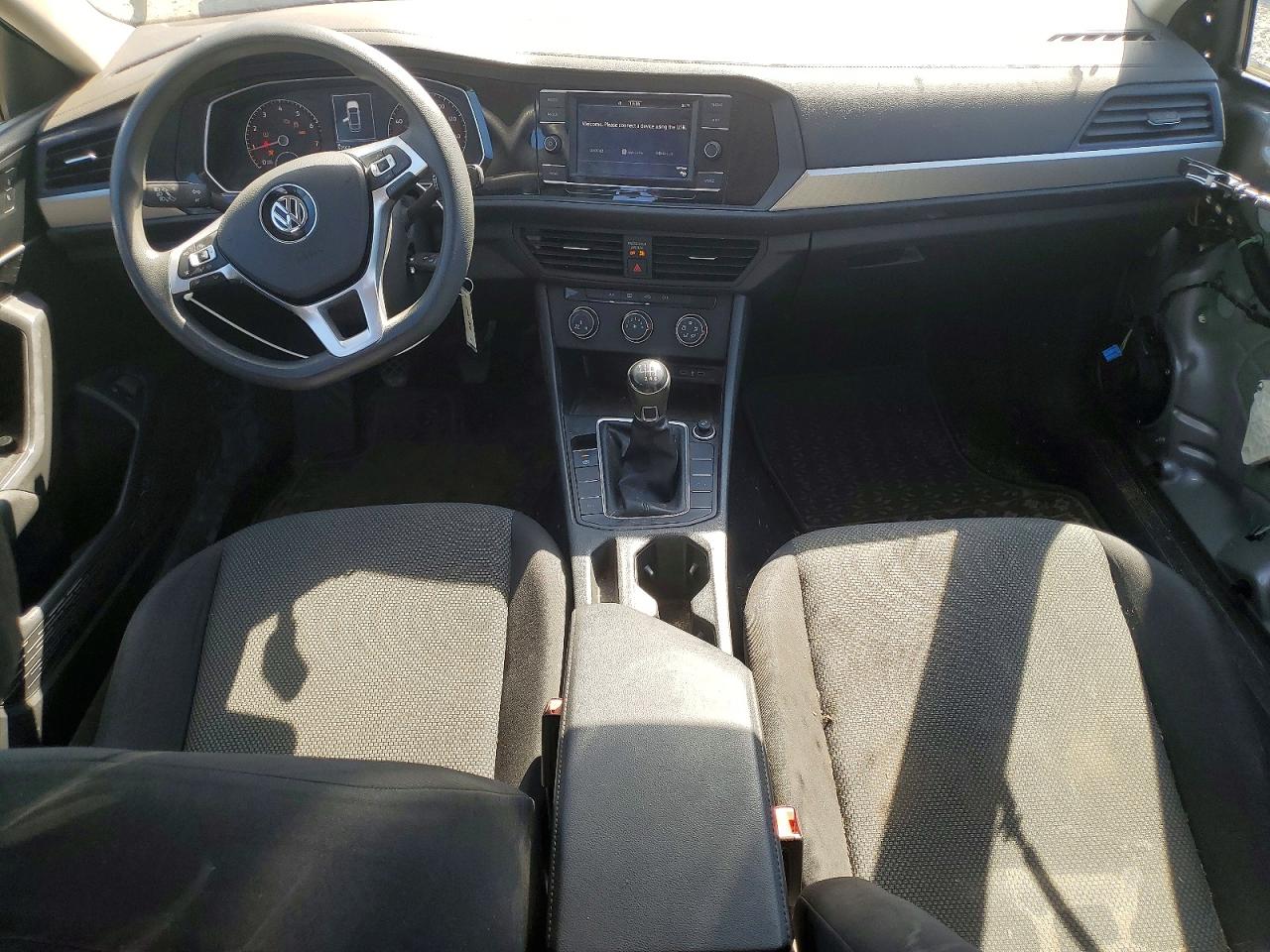 Volkswagen Jetta S