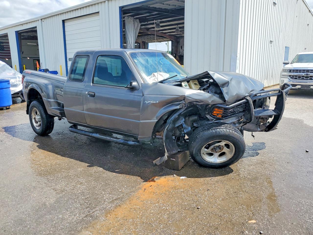 Ford Ranger Super Cab