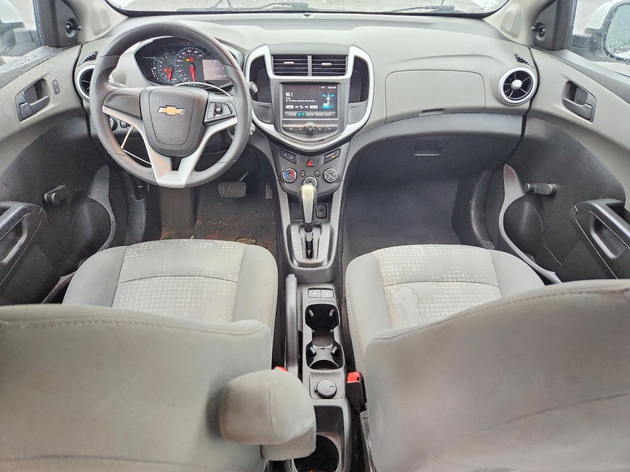 Chevrolet Sonic Ls