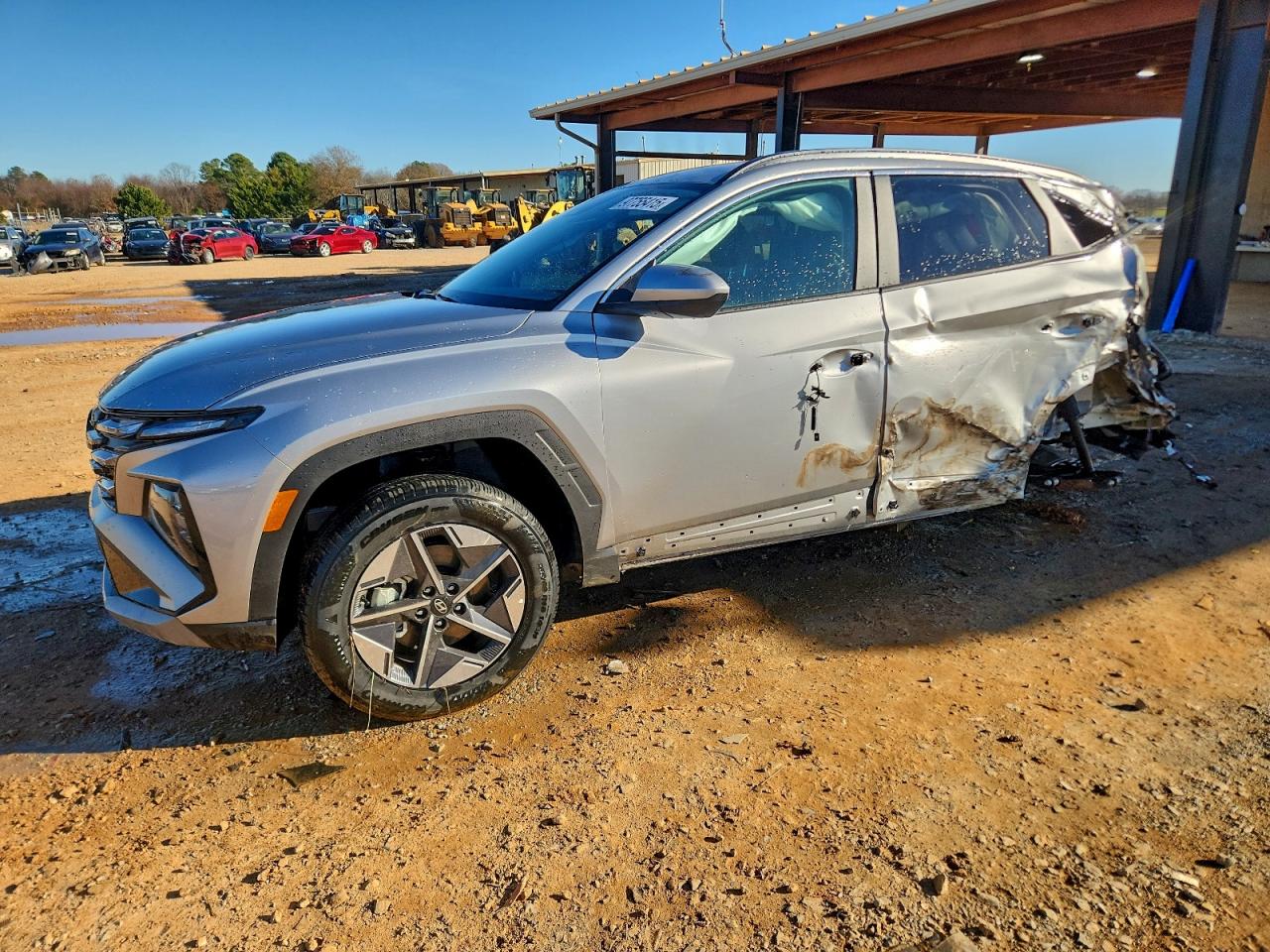 Salvage Hyundai TUCSON Image