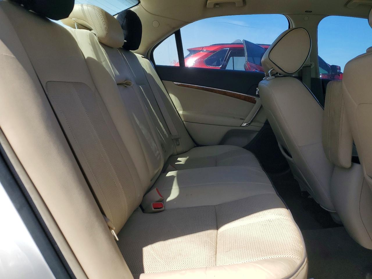 Lincoln MKZ