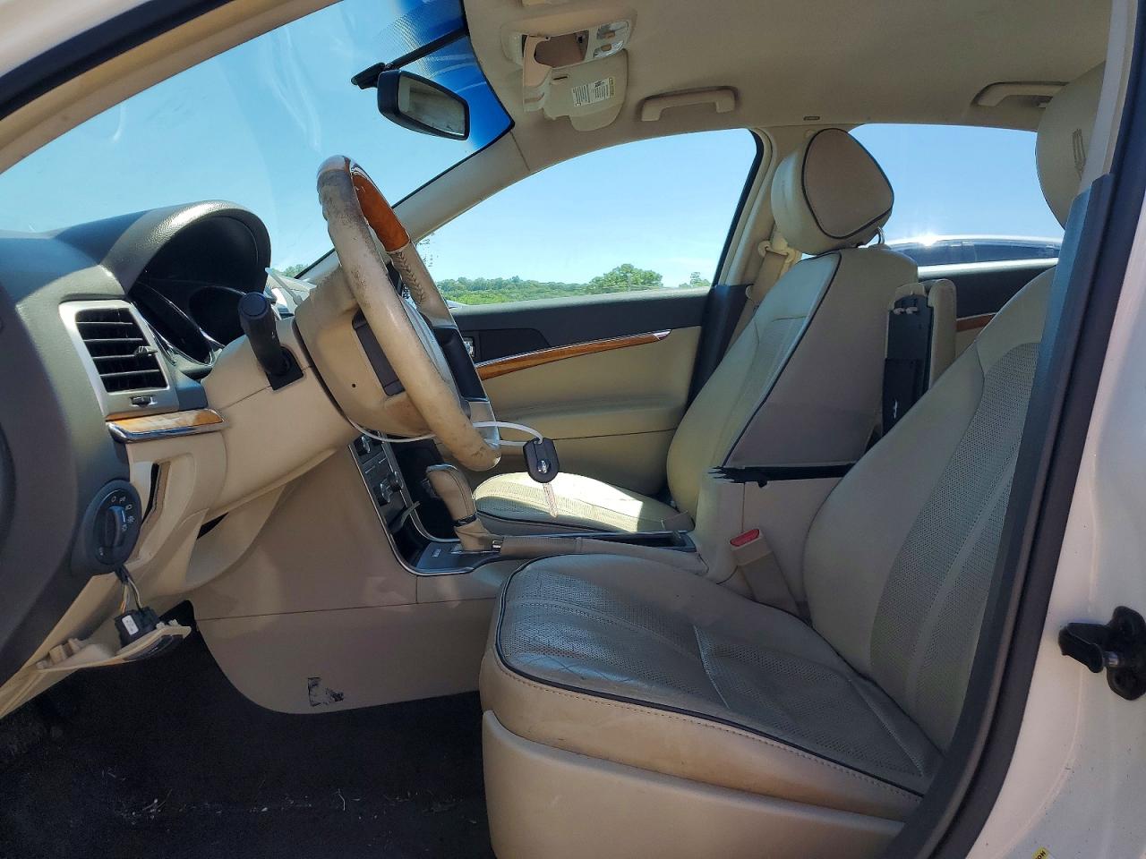 Lincoln MKZ