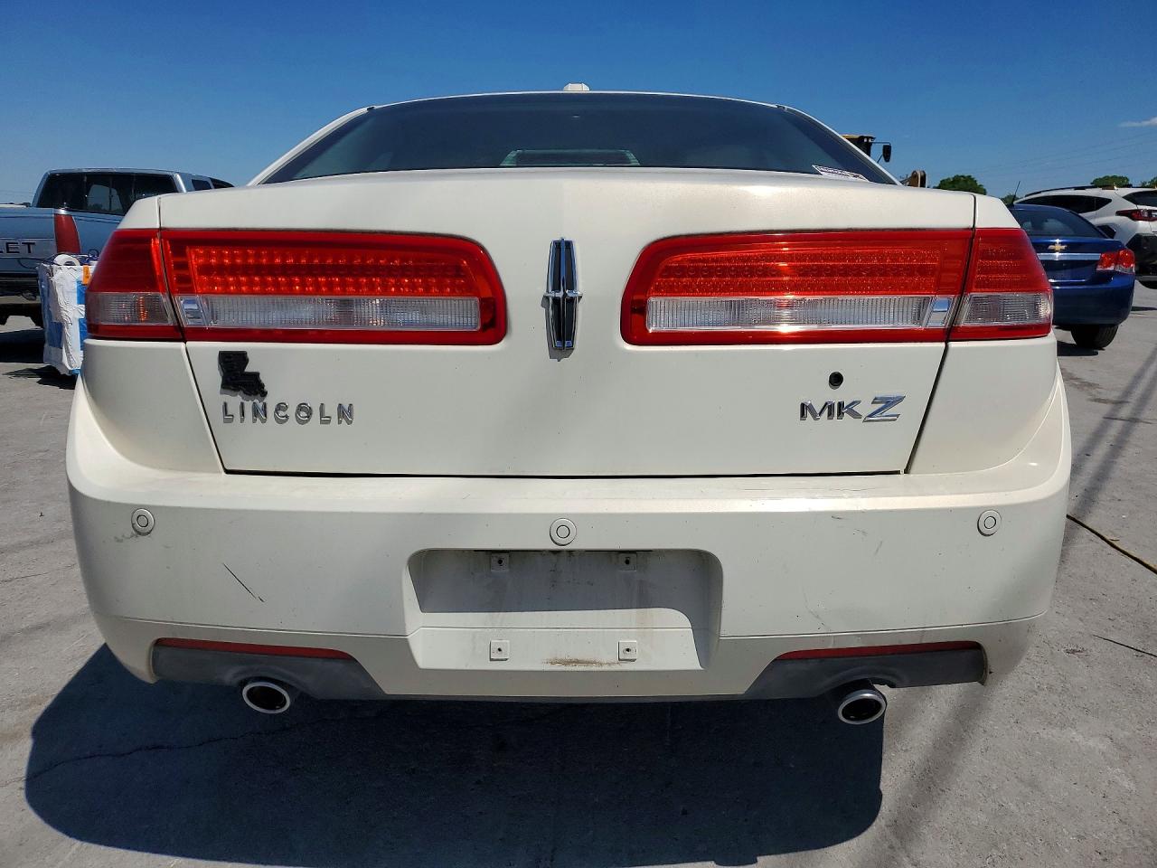 Lincoln MKZ