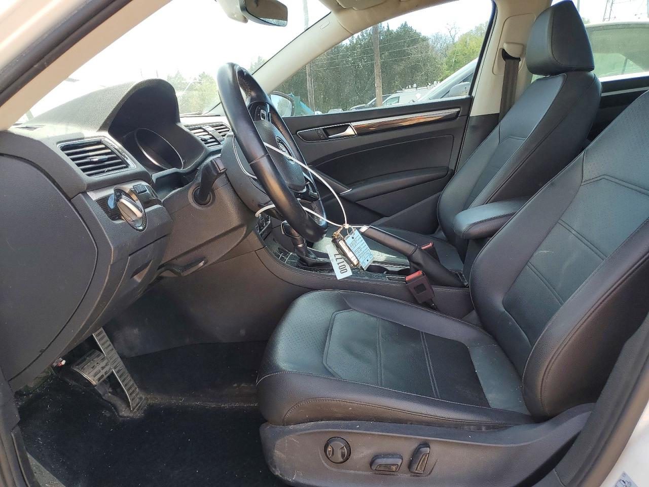 Volkswagen Passat Se R-line