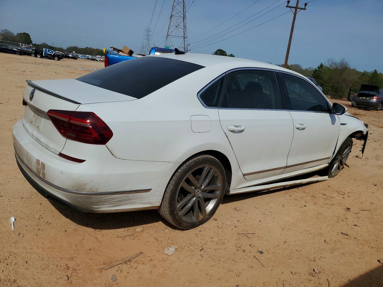 Volkswagen Passat Se R-line