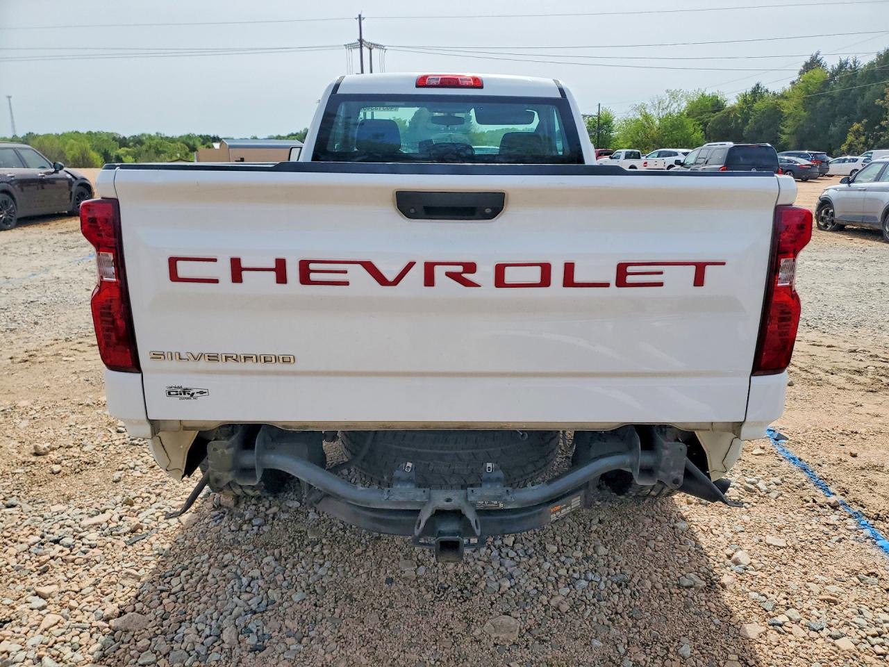 Chevrolet Silverado C1500